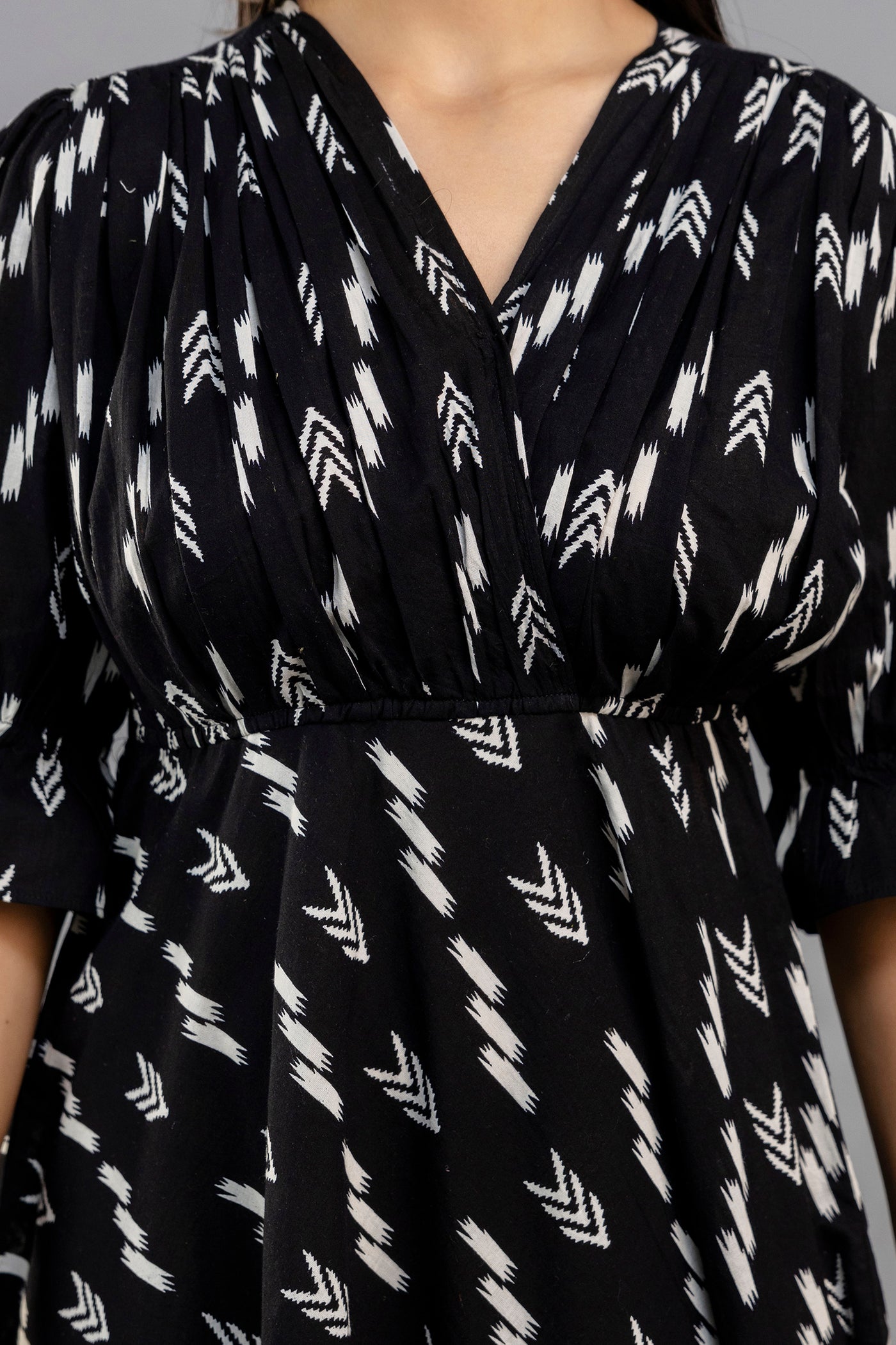 Women Gown Black Midi Length Dress