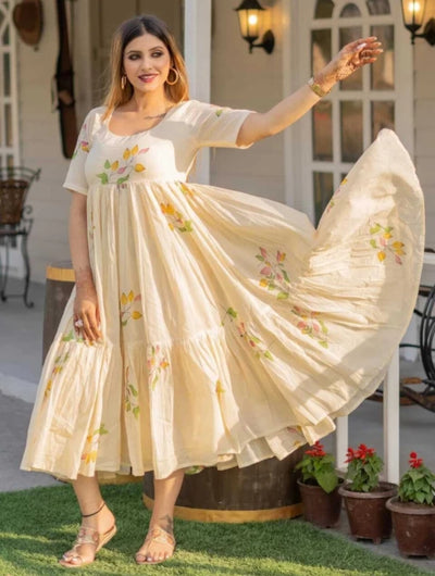 Women Viscose Rayon Flared Kurta