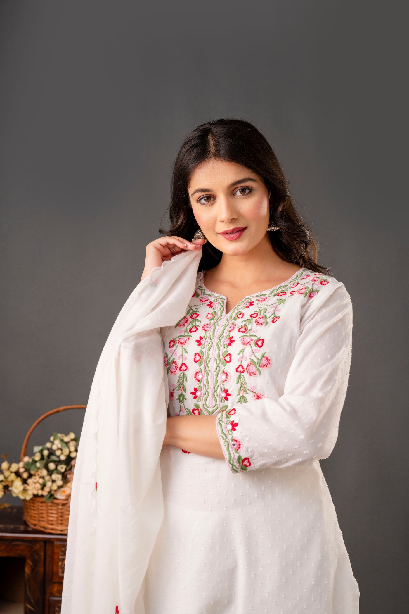 Embroidered White Cotton Kurta Set